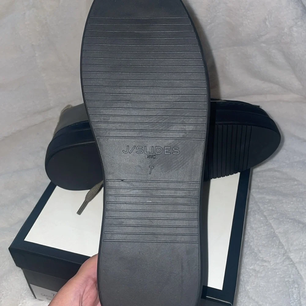 NWT J/SLIDES NOCARINA Cactus and Black Leather Sneaker - Picture 13 of 13